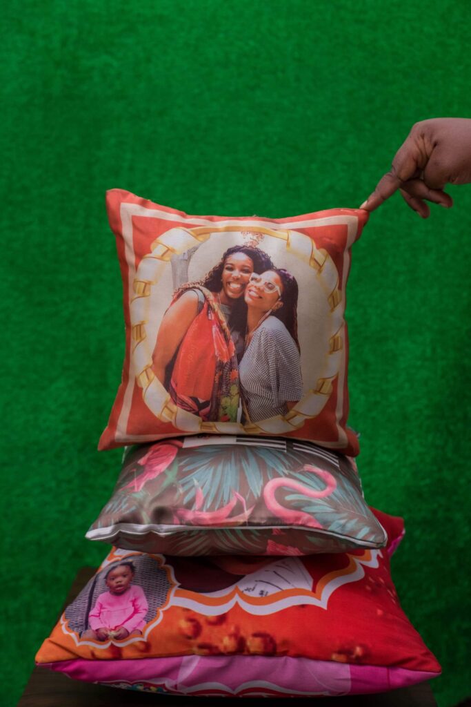 throwpillow